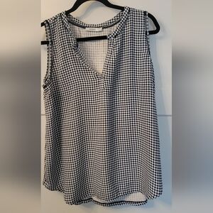 Ricki's Black & White Gingham Sleeveless V-Neck Top